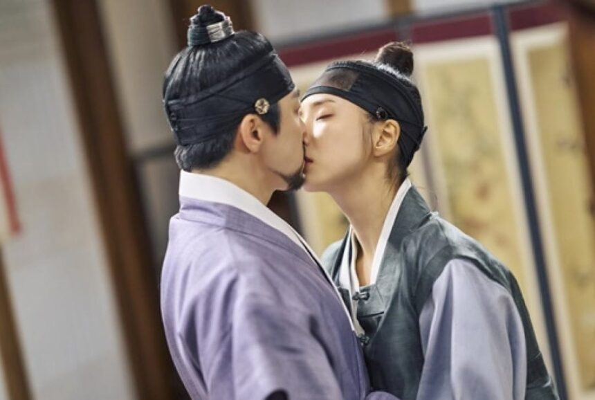 Secrets Disguises Kisses The Kings Risky Romance in Captivating the King 1