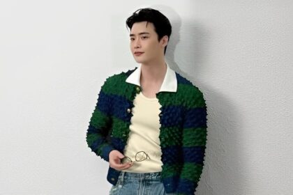 Actor Lee Jong suk Stuns in New Photos While Juggling Drama Shoots