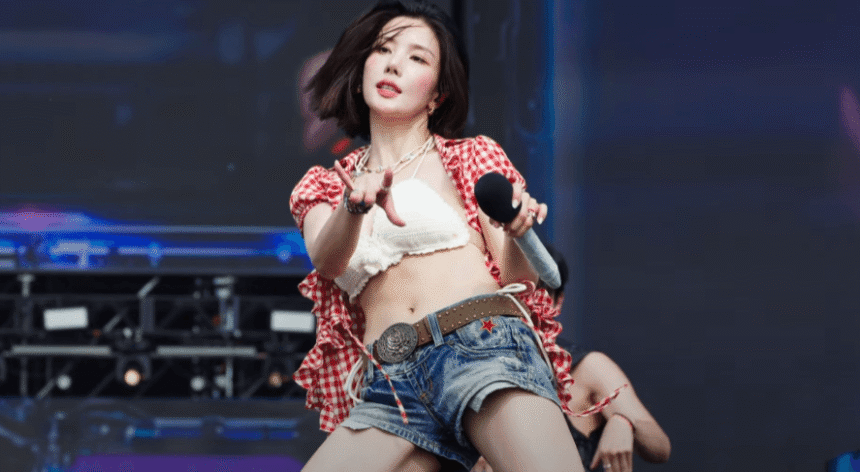 Kwon Eun bi Delivers Electrifying Duet with Lee Si an at Waterbomb