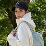 Kwon Eun bi Wows Fans with Mountain Climb Photos