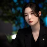 Jung Chae-yeon in the K-drama Beyond the Bar