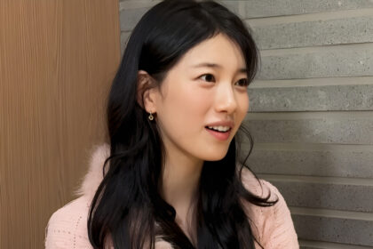 Suzy guest appearance on Jo Hyun-ah’s Thursday Night YouTube program, September 23 episode, where Jo Hyun-ah called Suzy the guardian of her self-esteem.