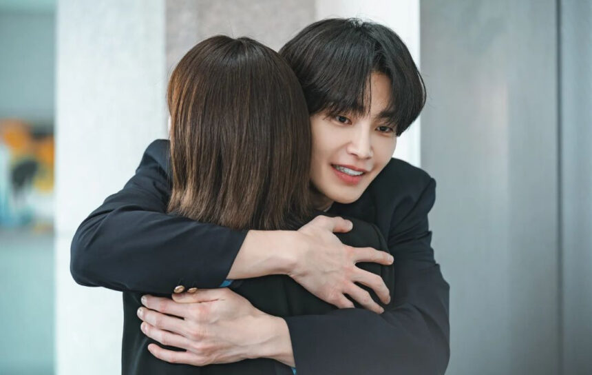 ‘IDOL I Signals Romance Shift as Choi Soo Young Reacts to Kim Jae Yeongs Surprise Hug